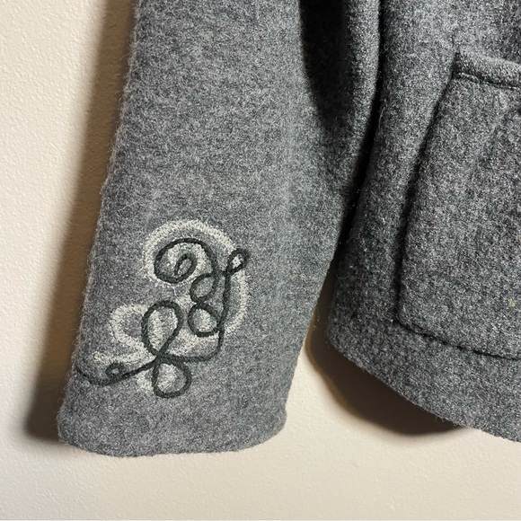 Icelandic Designs 100% Wool Jacket w/embroidered details - Picture 8 of 9